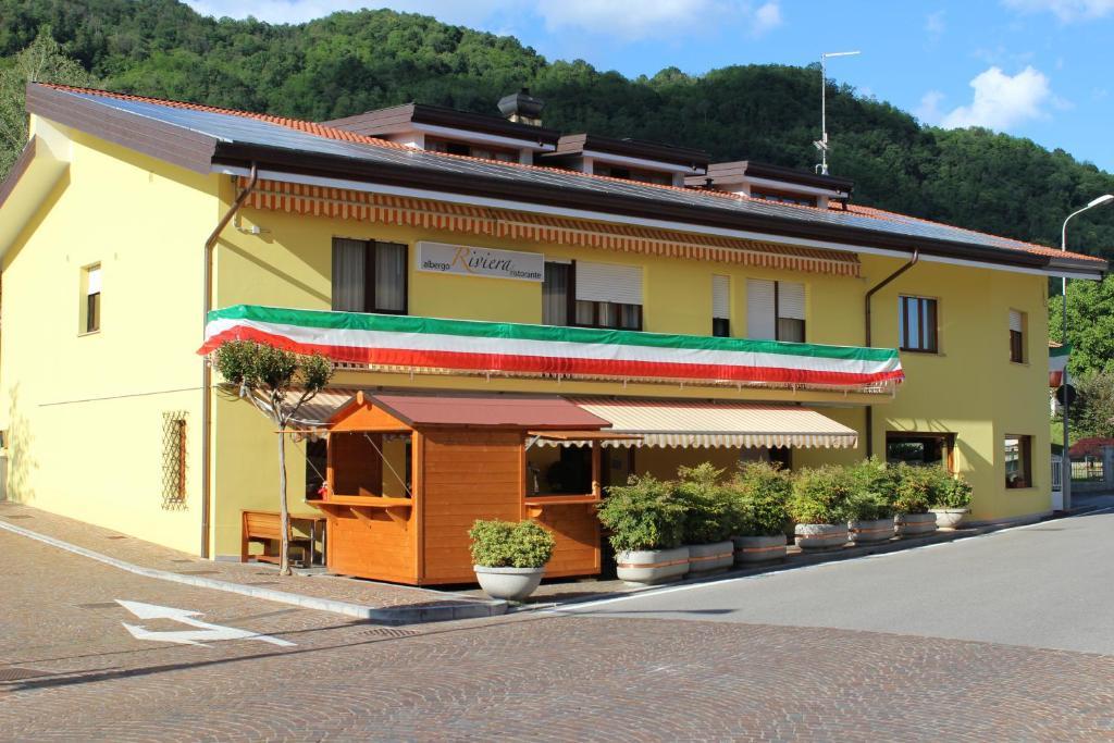 里瓦酒店 Reno Di Leggiuno 外观 照片